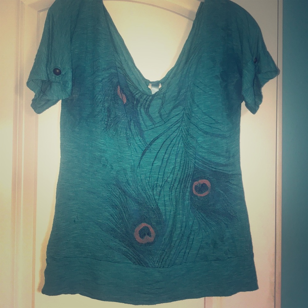 Peacock top